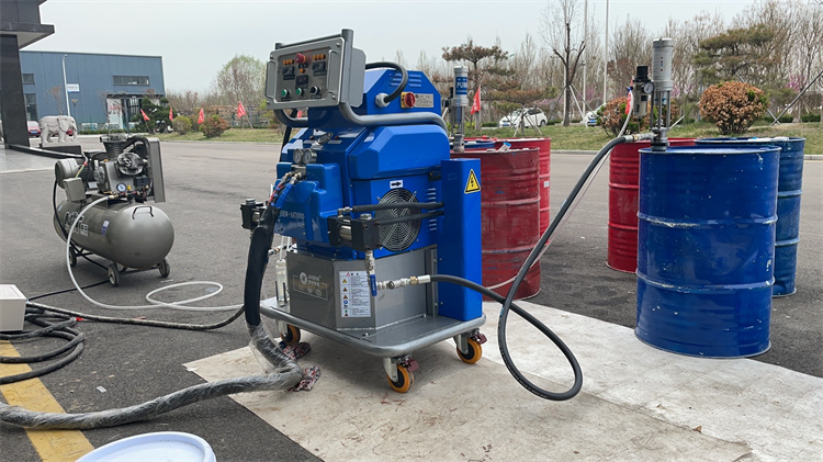 聚氨酯發泡灌注機 聚氨酯發泡灌注機
